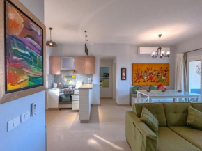 Exotic Retreat 2 BR Apartment in Water Side Lagoon Pool